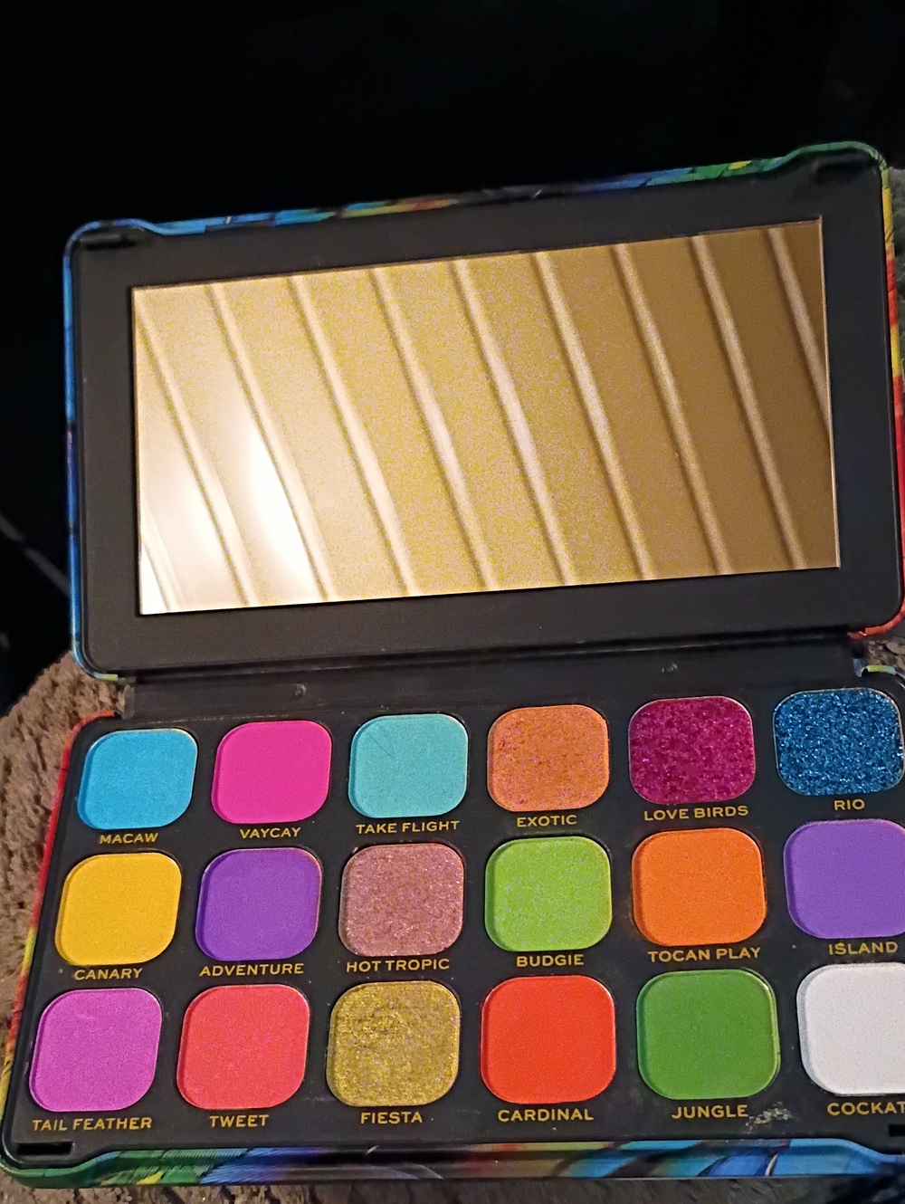 Revolution Makeup Revolution London Eyeshadow Palette - Picture 2 of 2